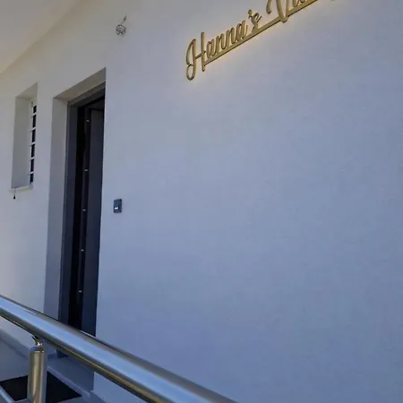 Hanna's Villagio